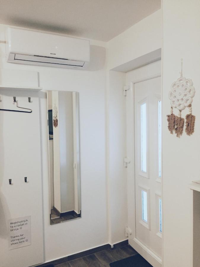 Tramini Apartmanok Eger Bagian luar foto
